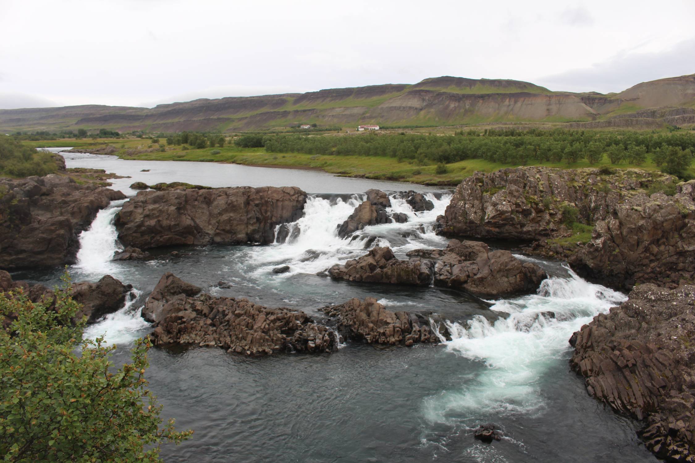 Islande, cascades de Glanni