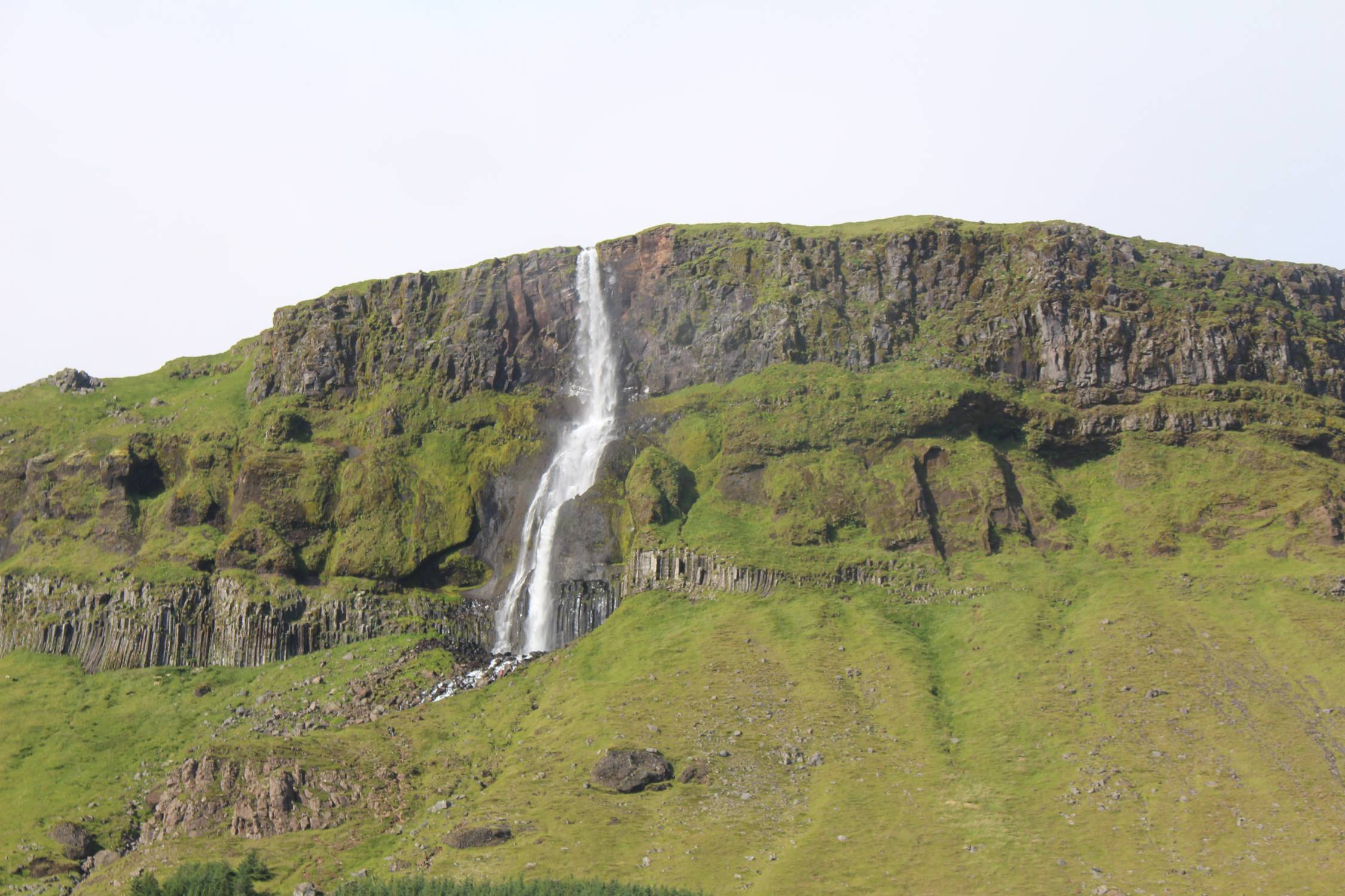 Islande, cascade Bjarnarfoss