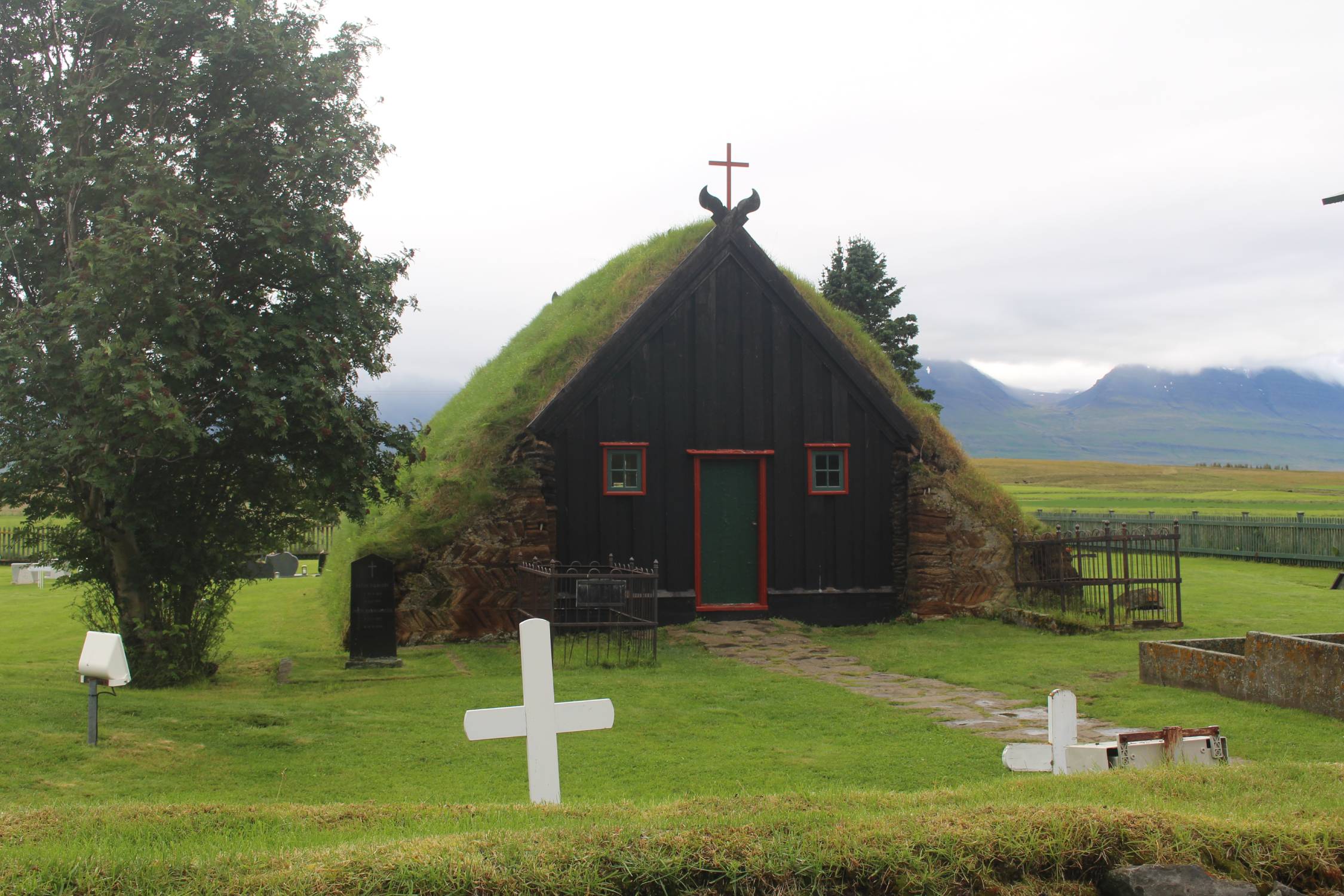 Islande, église Vidimyri