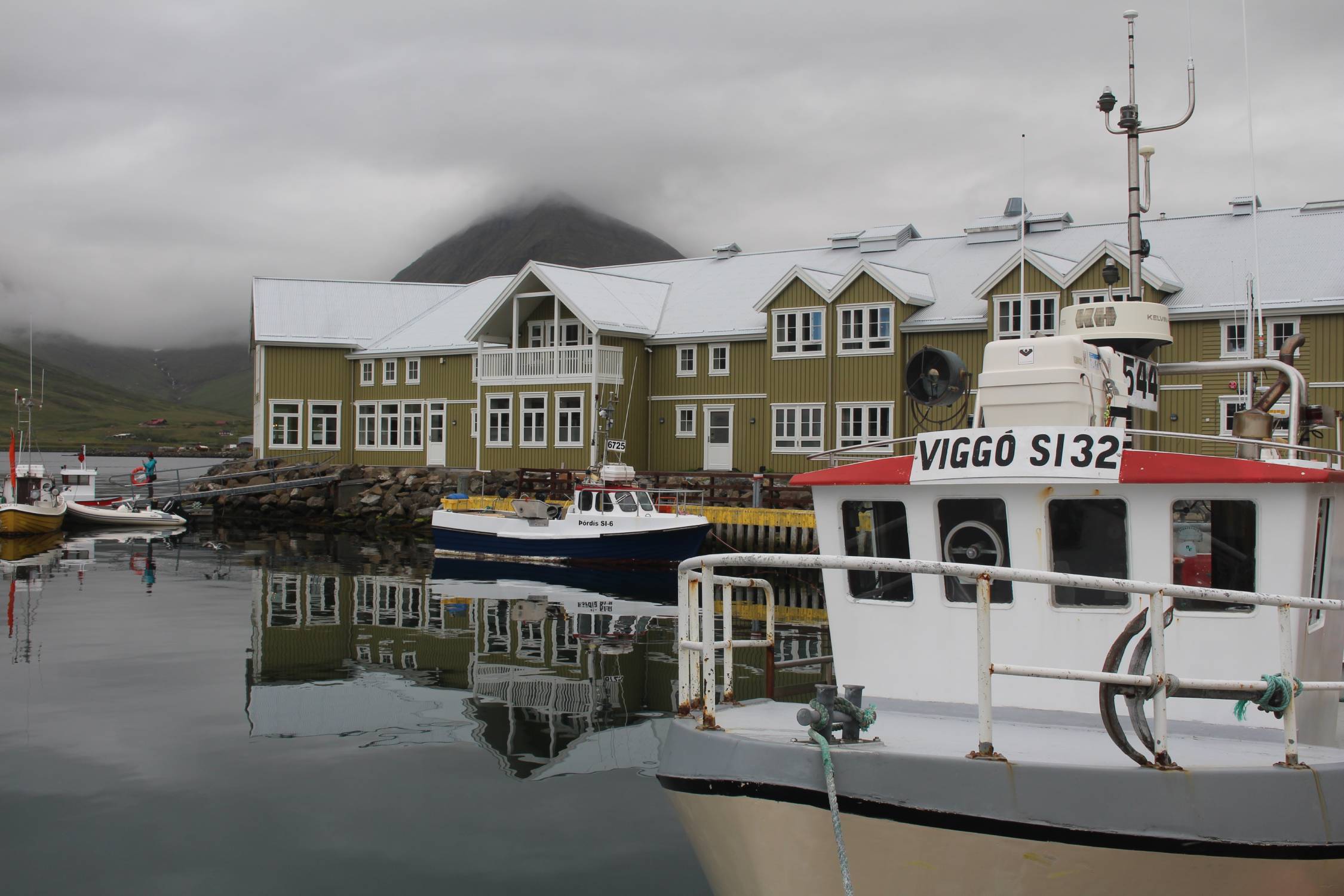 Islande, Siglufjördur, port, bateaux