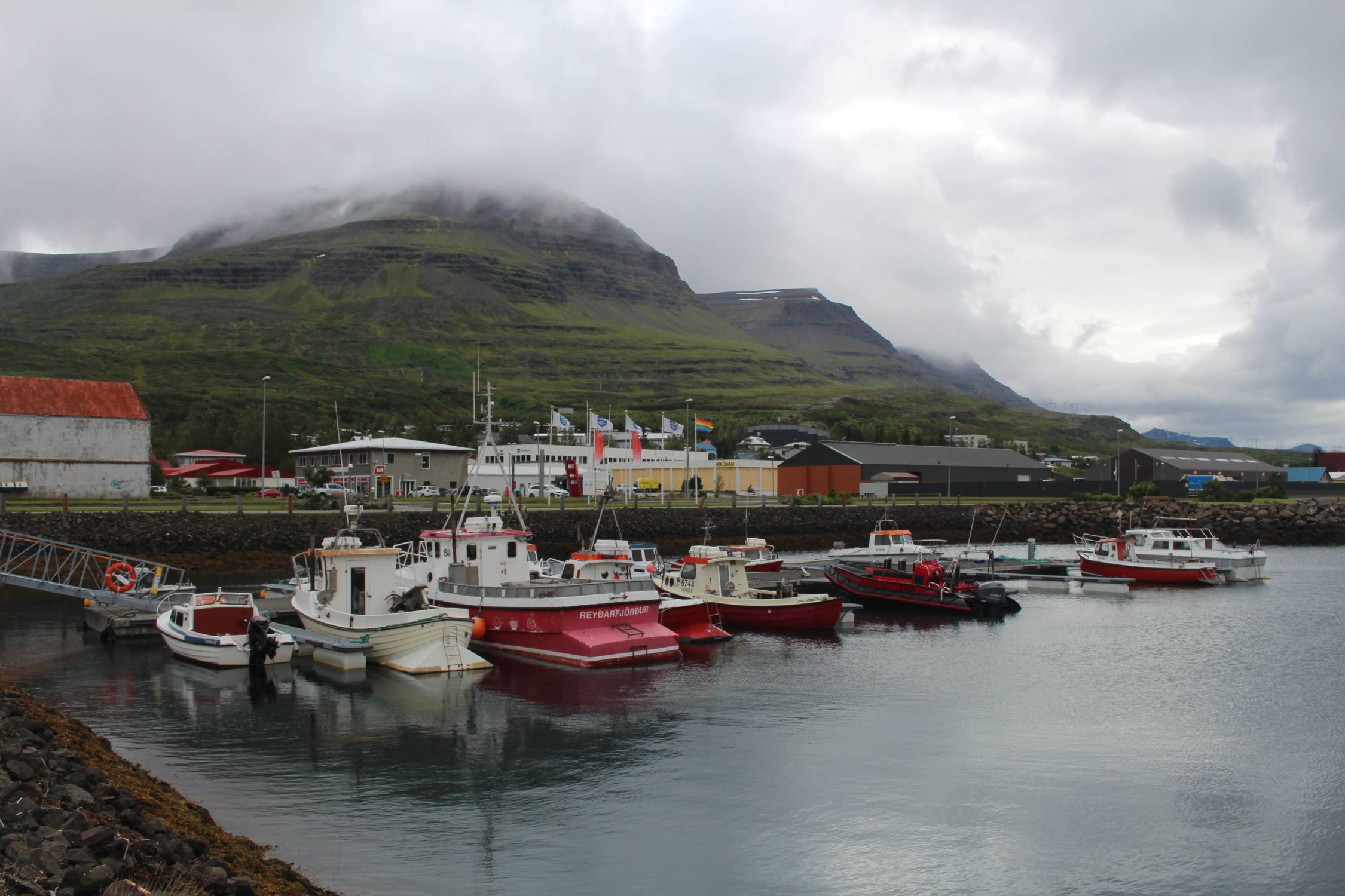 Islande, Reydarfjördur, port