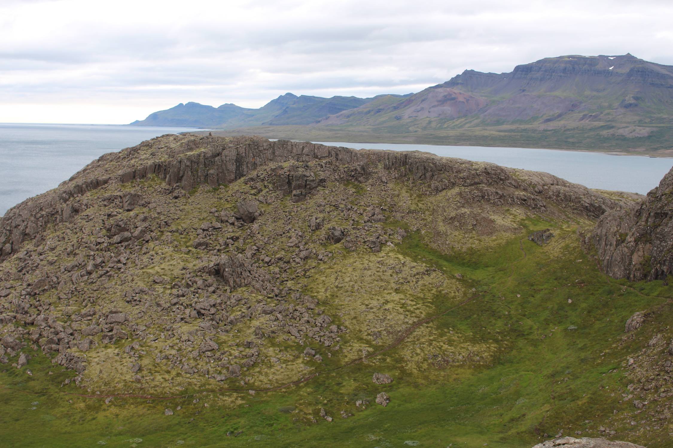 Islande, Reydarfjördur, paysage