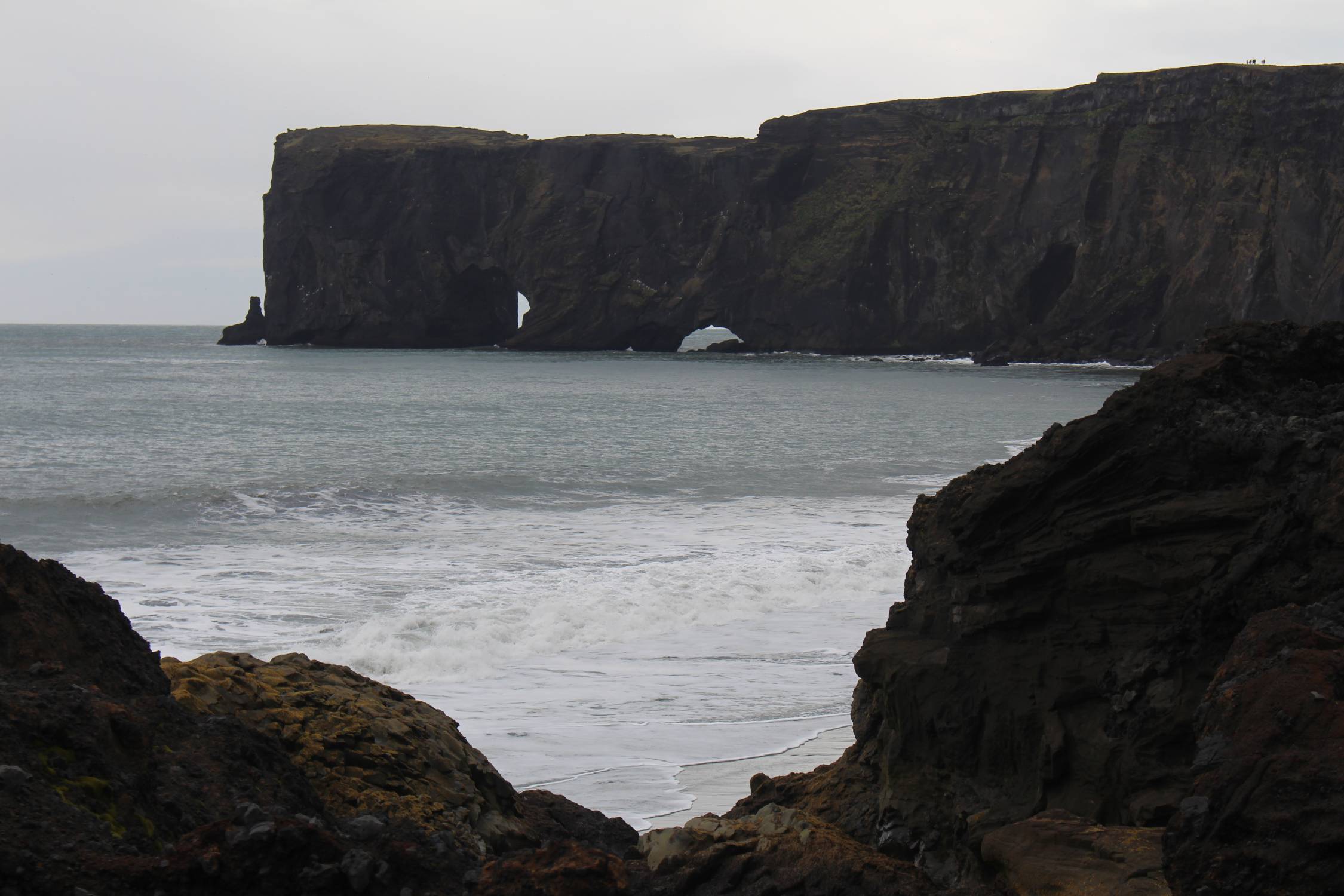 Islande, Dyrhólaey, falaises