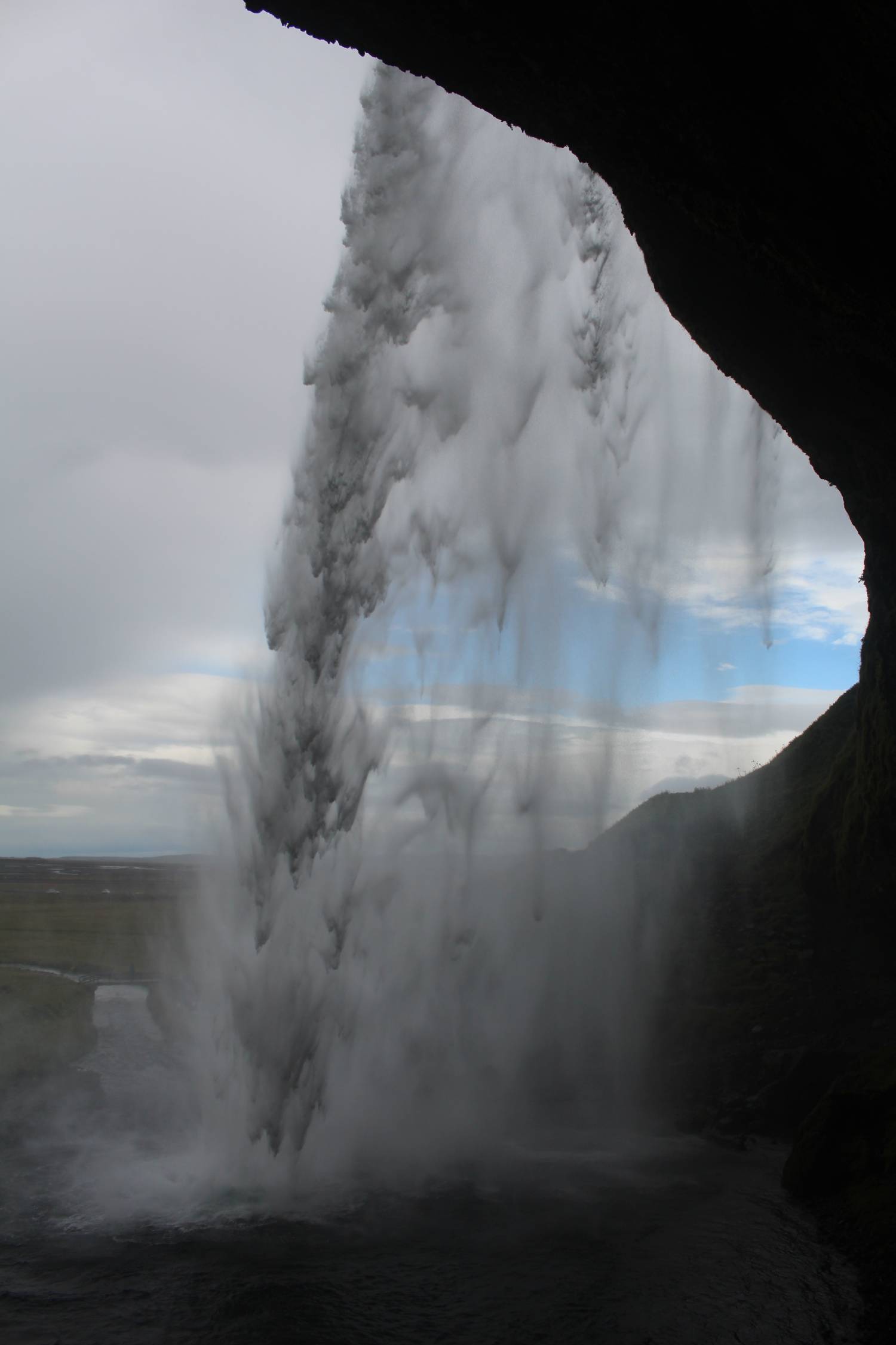 Islande, chutes de Seljalandsfoss, eau