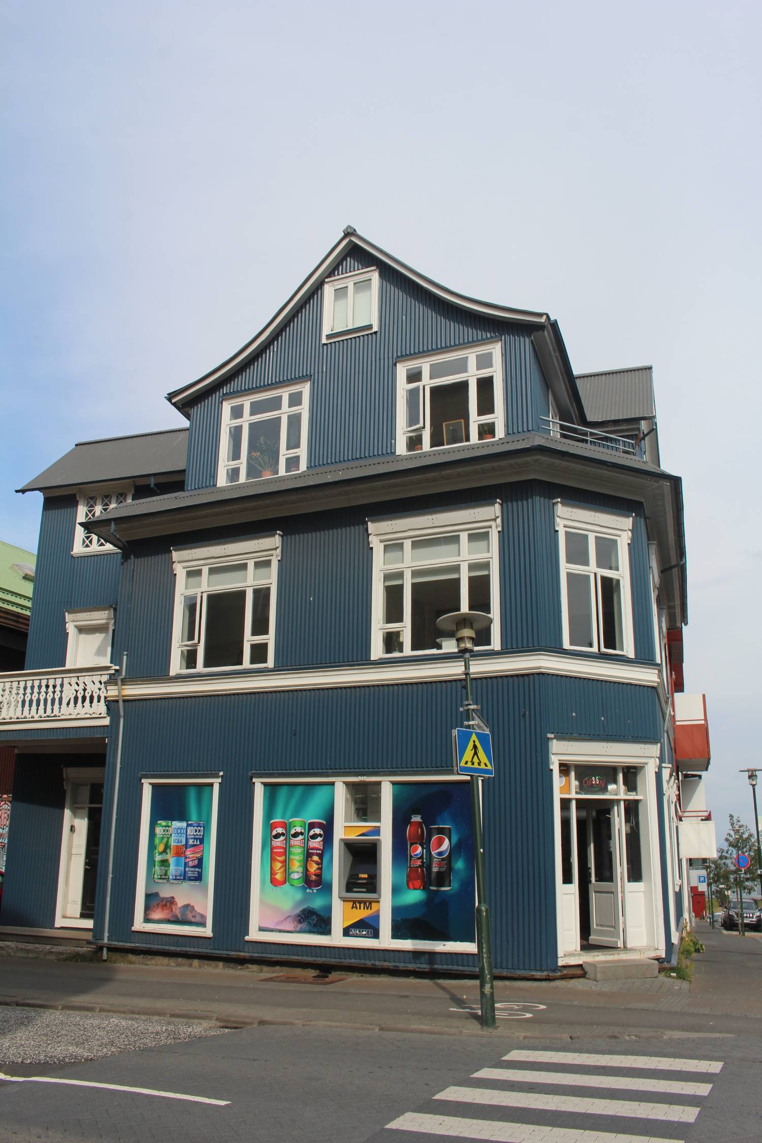 Islande, Reykjavik, maison bleue