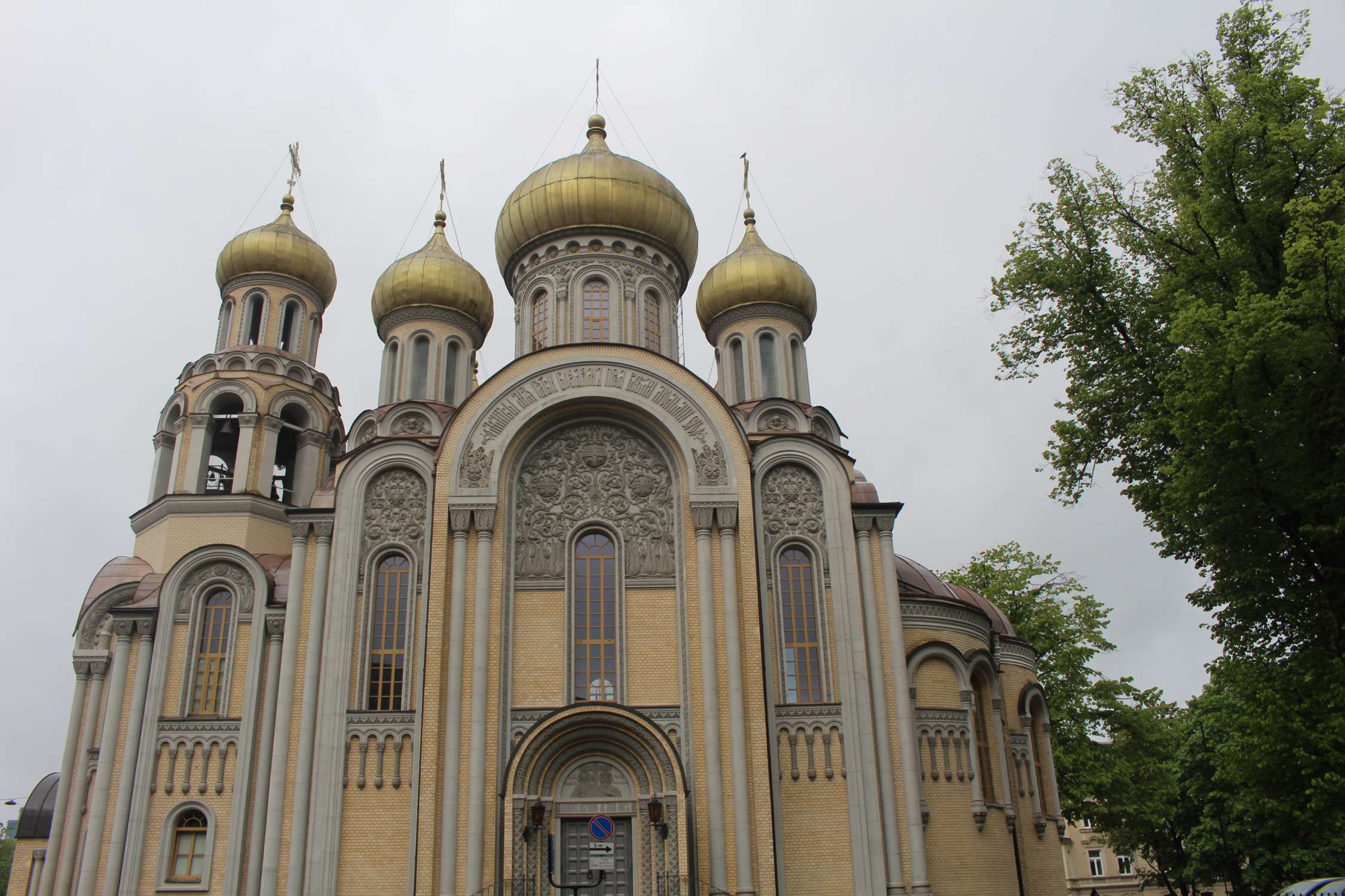 Vilnius, église Saint-Constantin-et-Saint-Michel, clochers