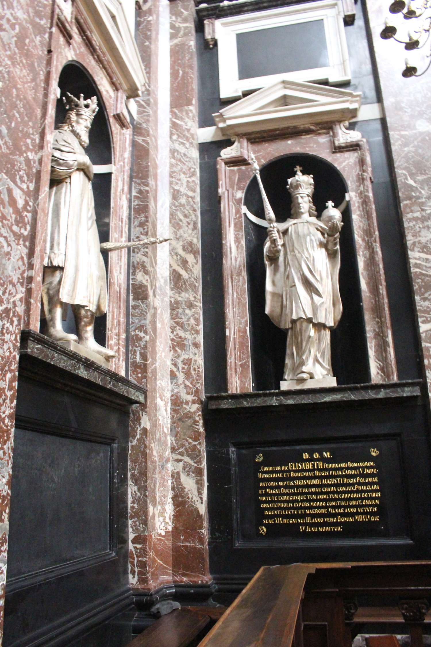 Vilnius, cathédrale, statues