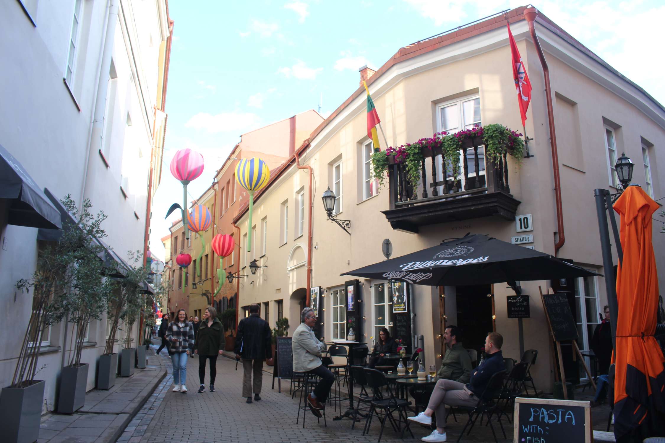 Vilnius, rue Stikliy, soir