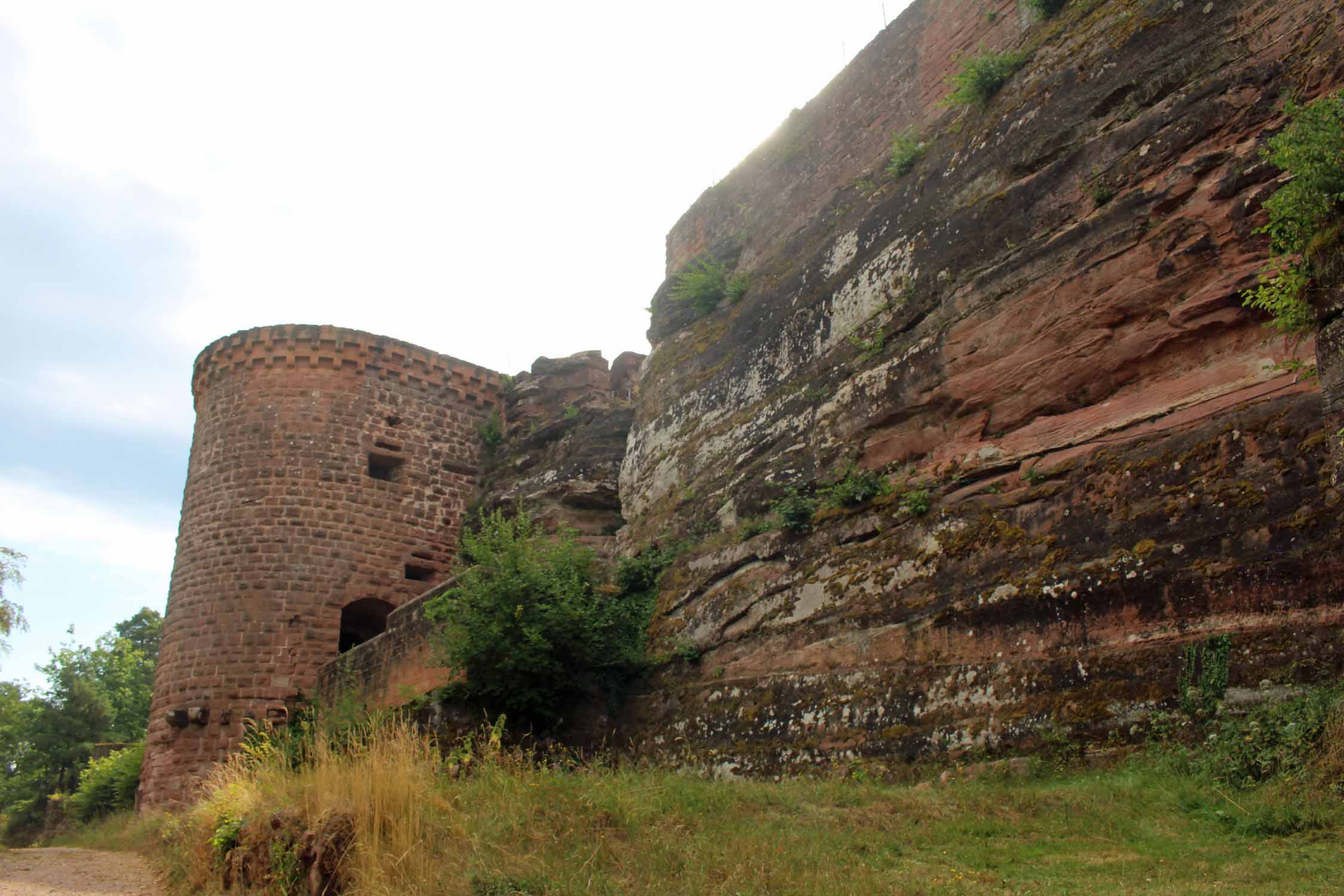 Château de Altdahn, remparts