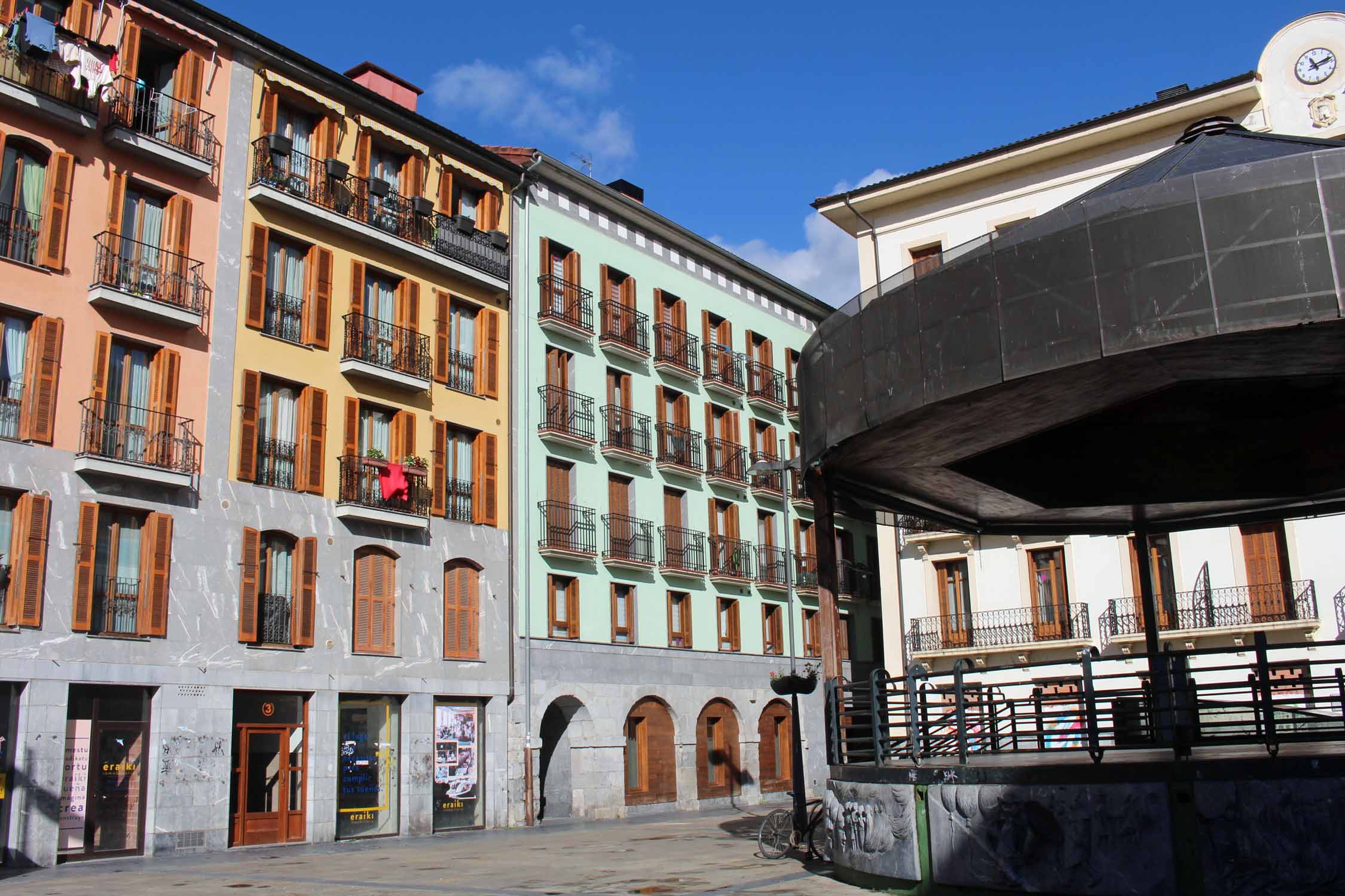 Tolosa, place Berria, kiosque