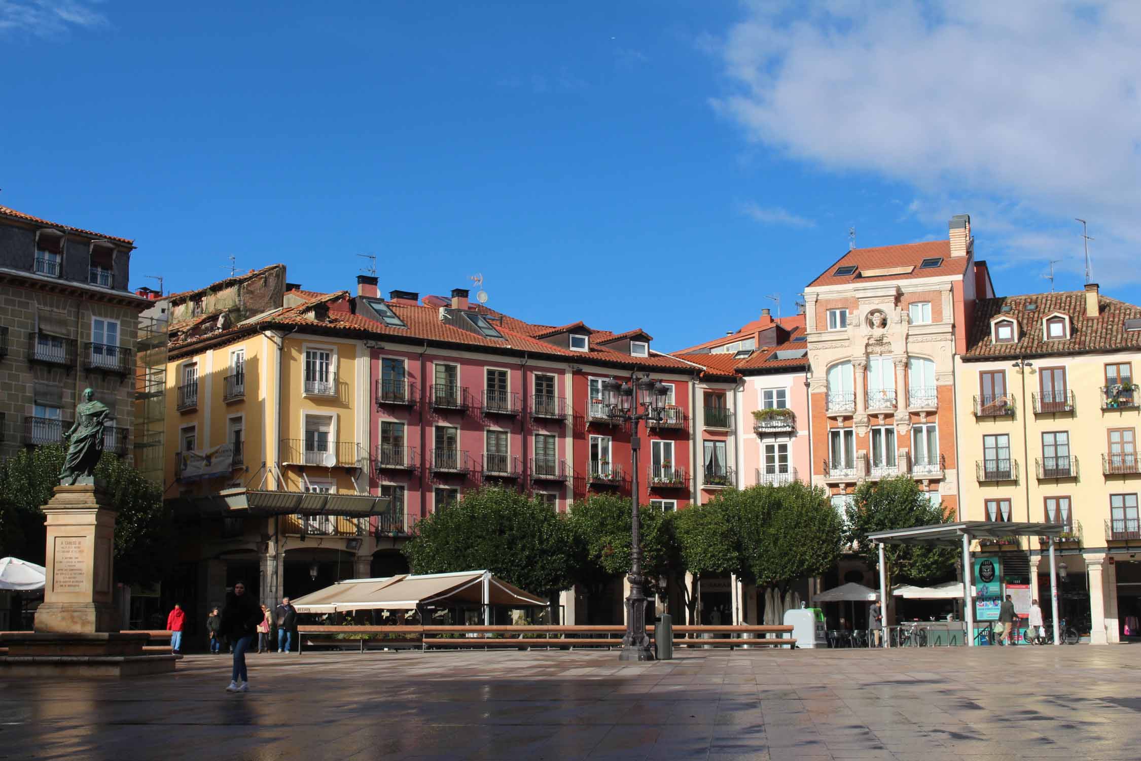 Burgos, façades typiques, Plaza mayor