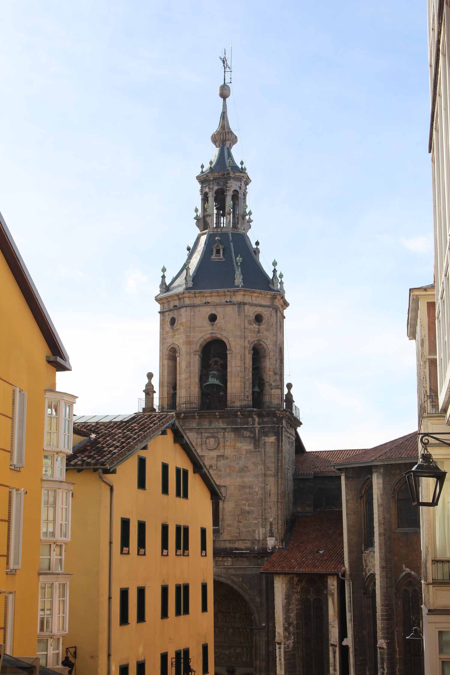 Vitoria-Gasteiz, église San Pedro Apostol