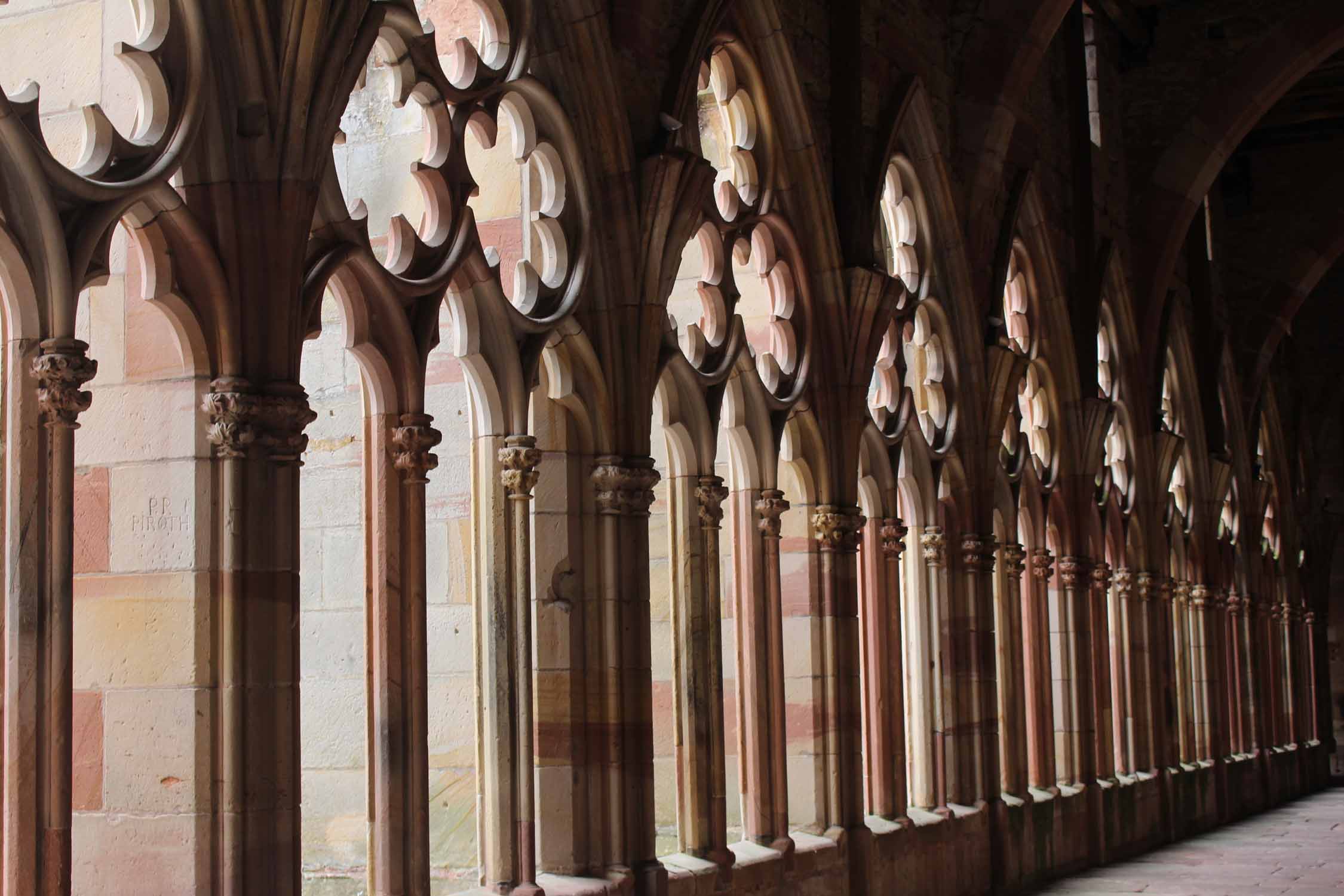 Wissembourg, église Saint-Pierre-et-Paul, cloître