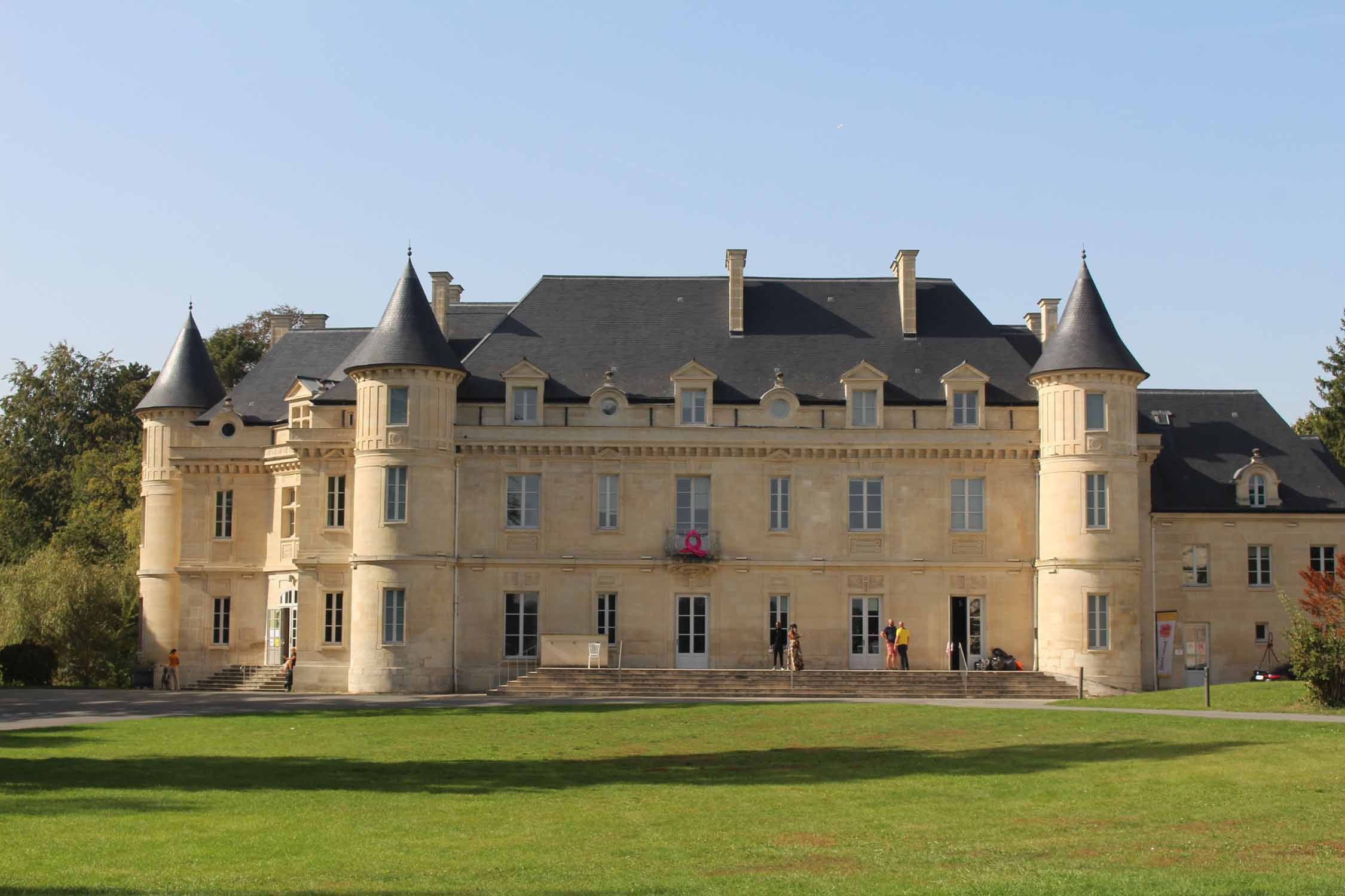 Château de Lamorlaye