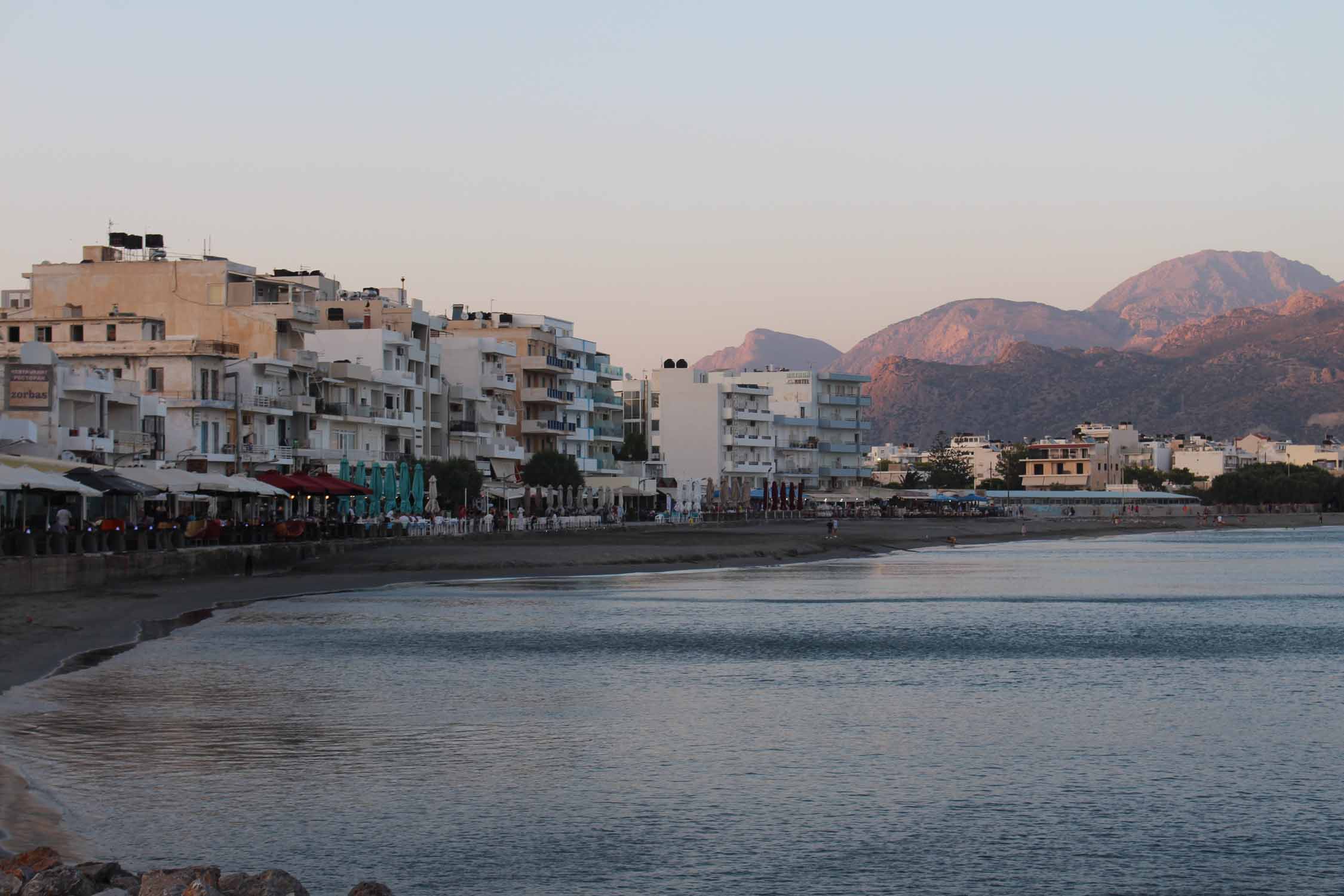 Crète, Ierapetra, front de mer