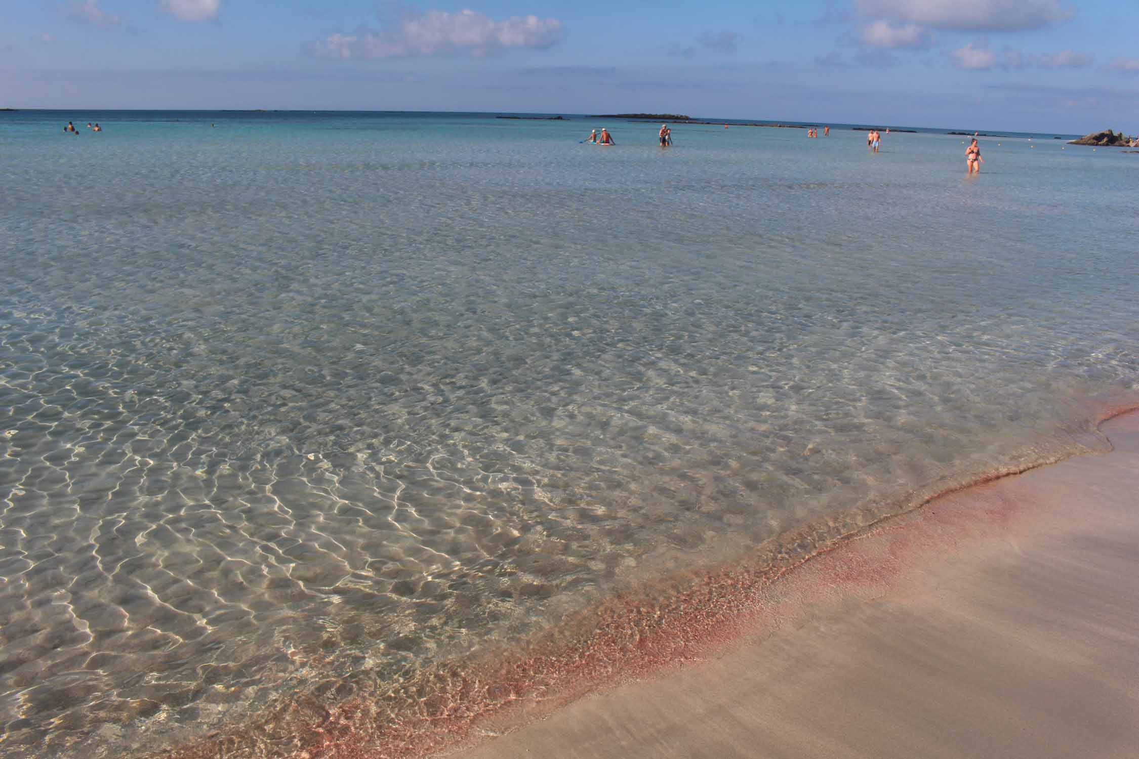 Crète, plage d'Elafonissi, sable rose