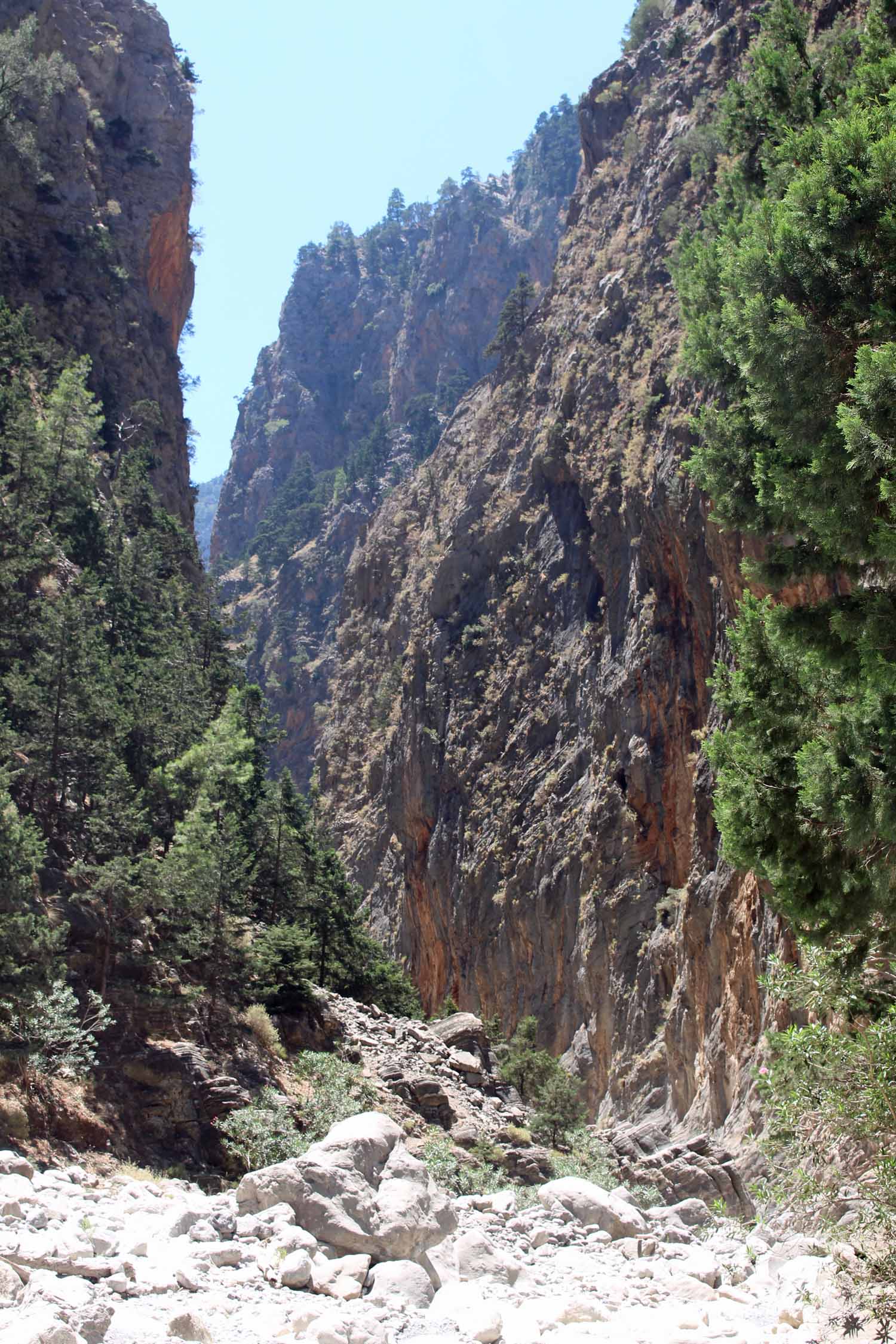 Crète, Gorge de Samaria, falaises