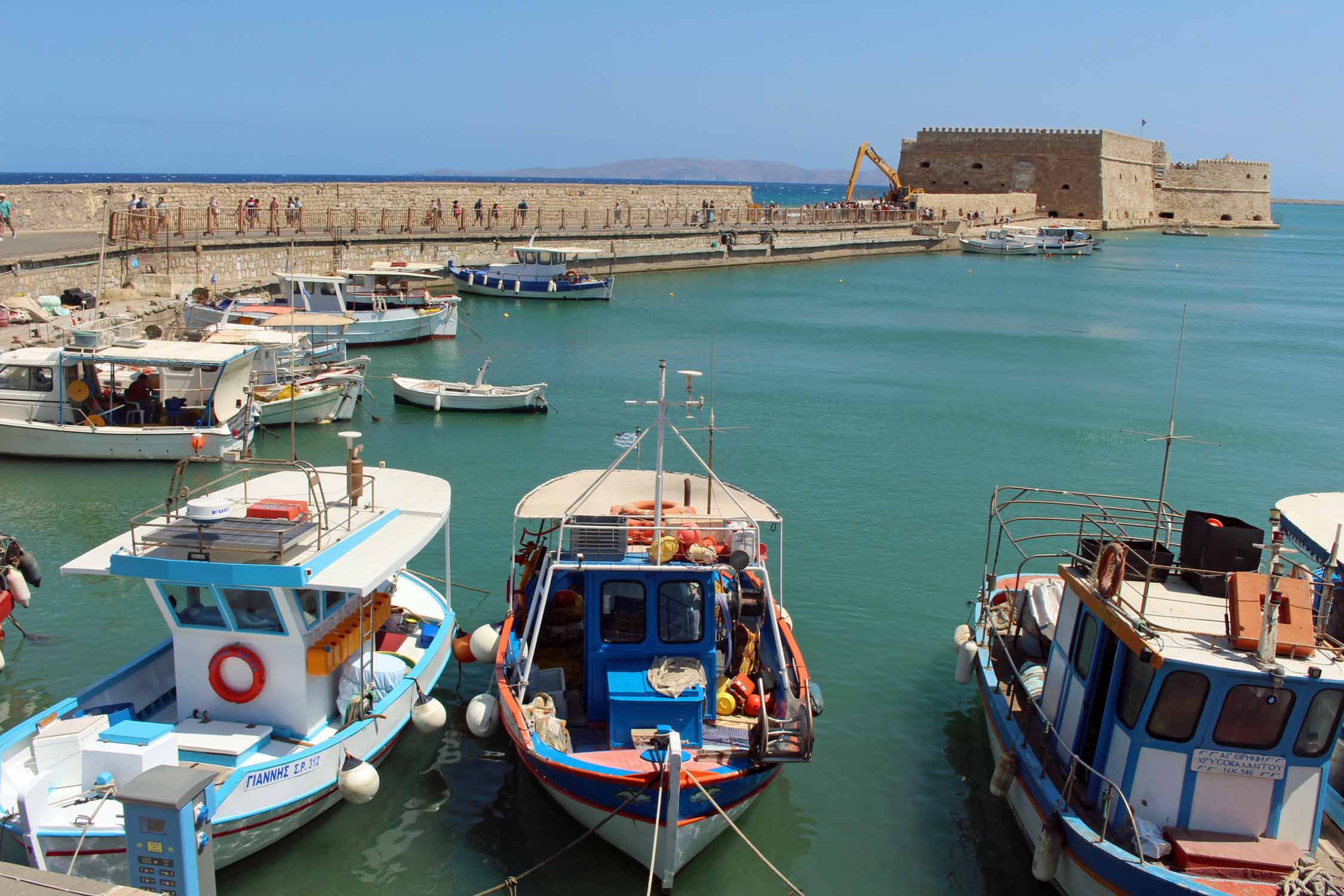 Crète, Héraklion, bateaux de pêche