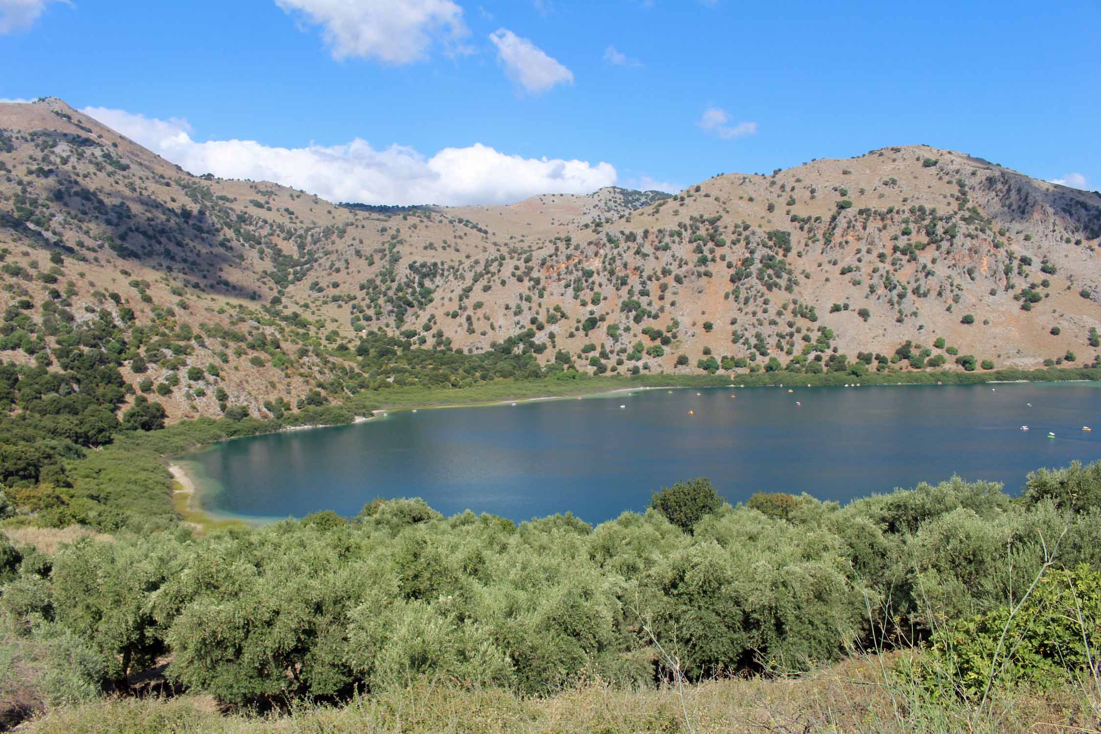 Crète, lac Kournas, paysage