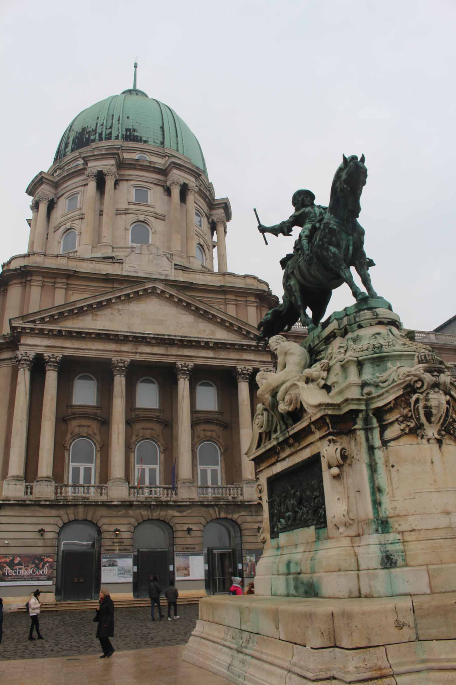 Budapest, palais de Budavár, dôme