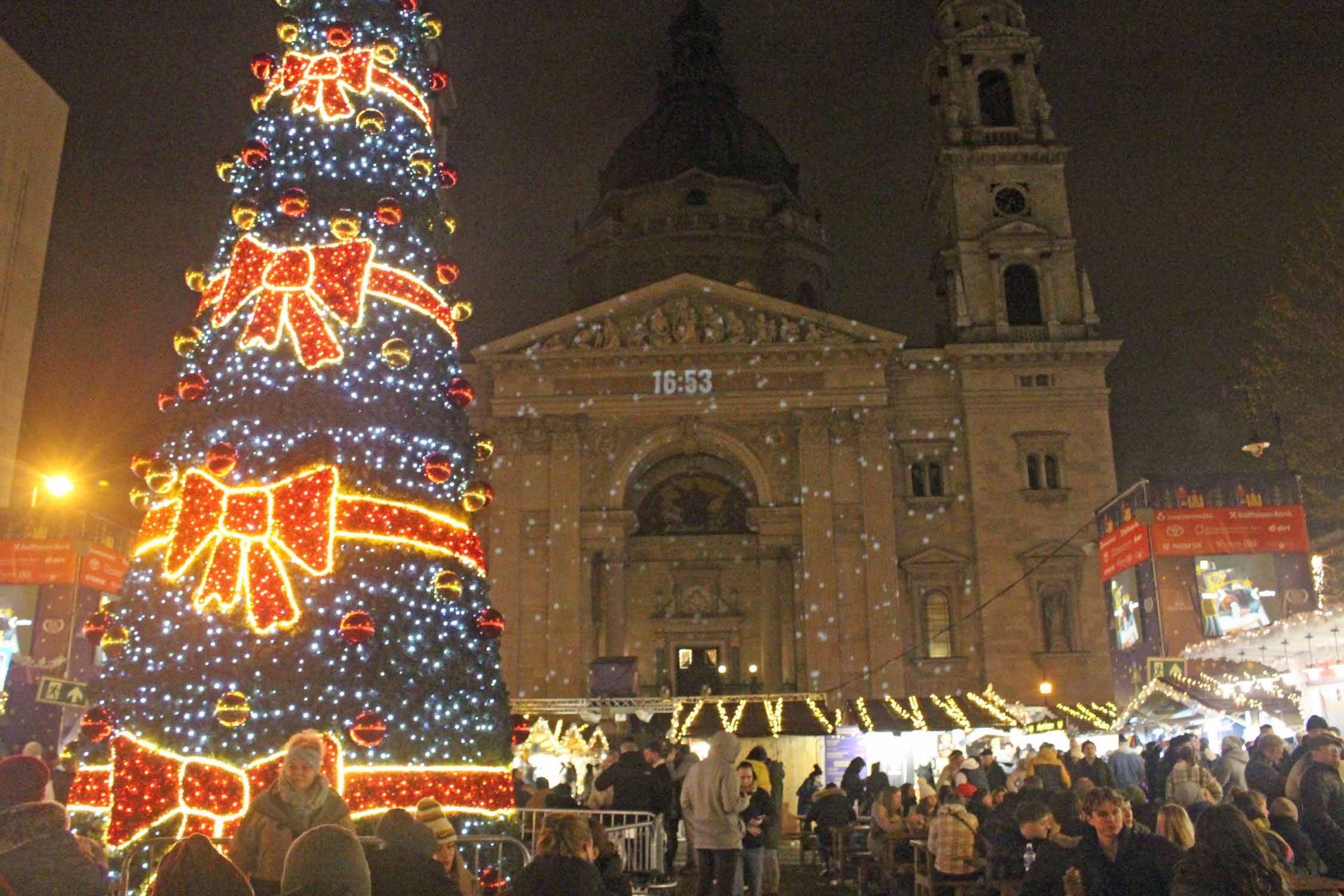 Budapest, basilique, sapin de Noël