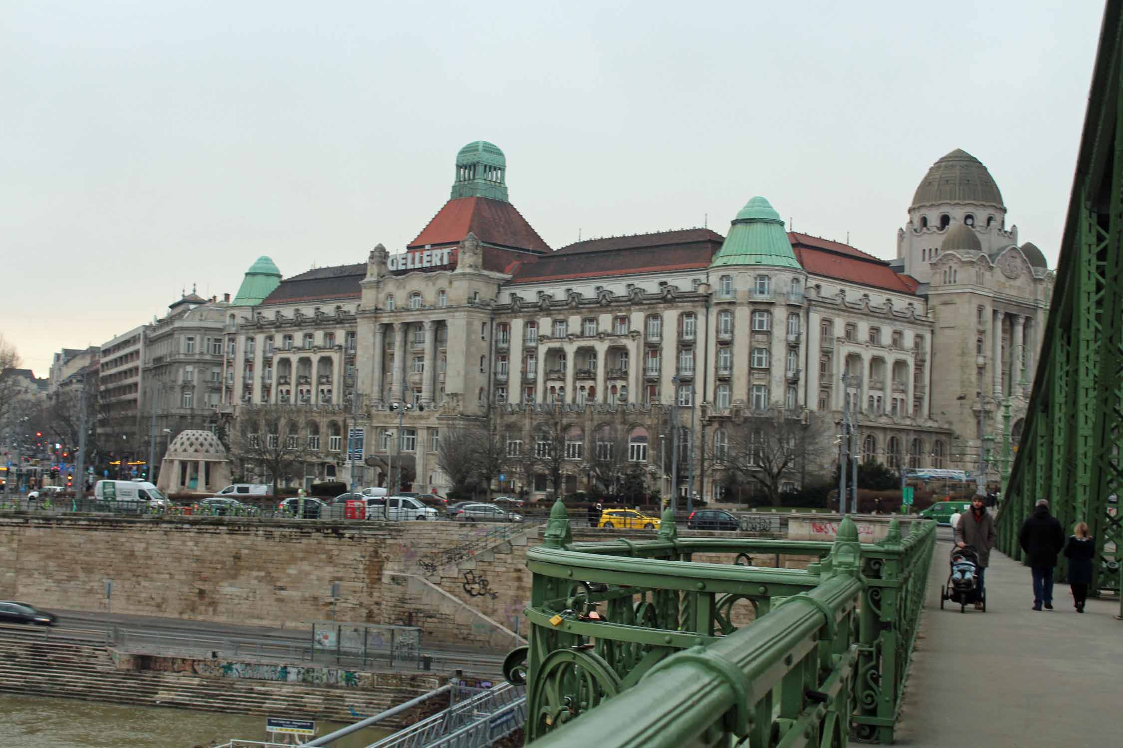 Budapest, thermes Gellért, pont de la Liberté