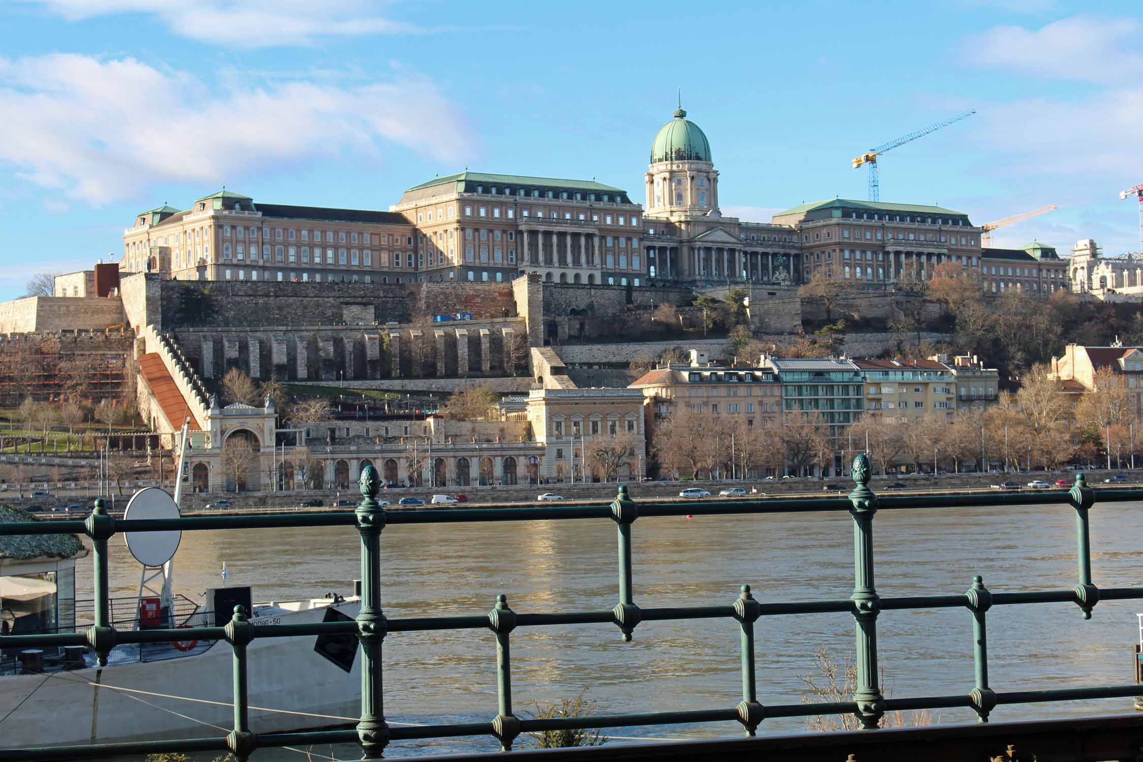 Budapest, vue Danube, Palais royal