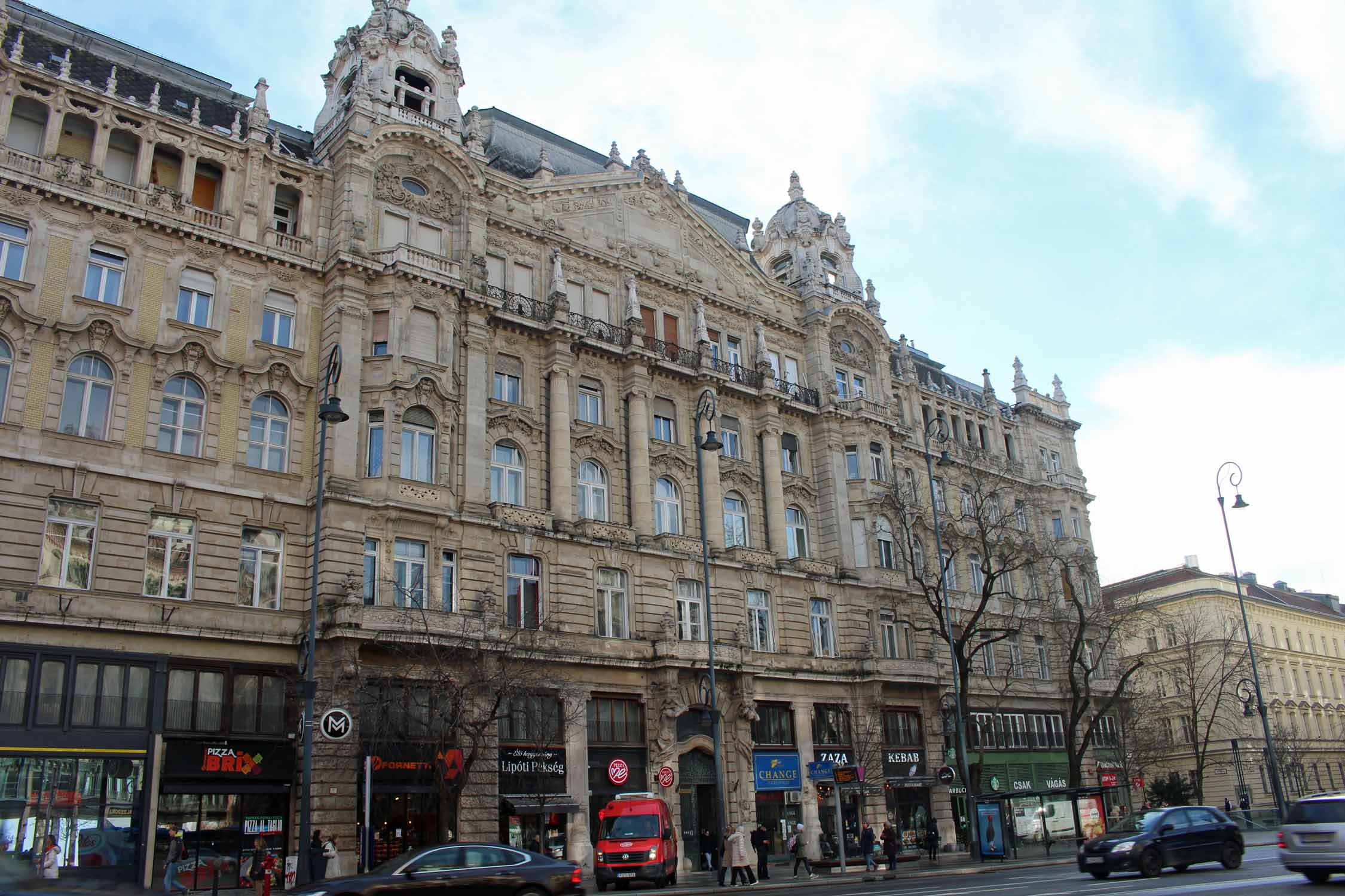 Budapest, bâtiment Kossuth Lajos