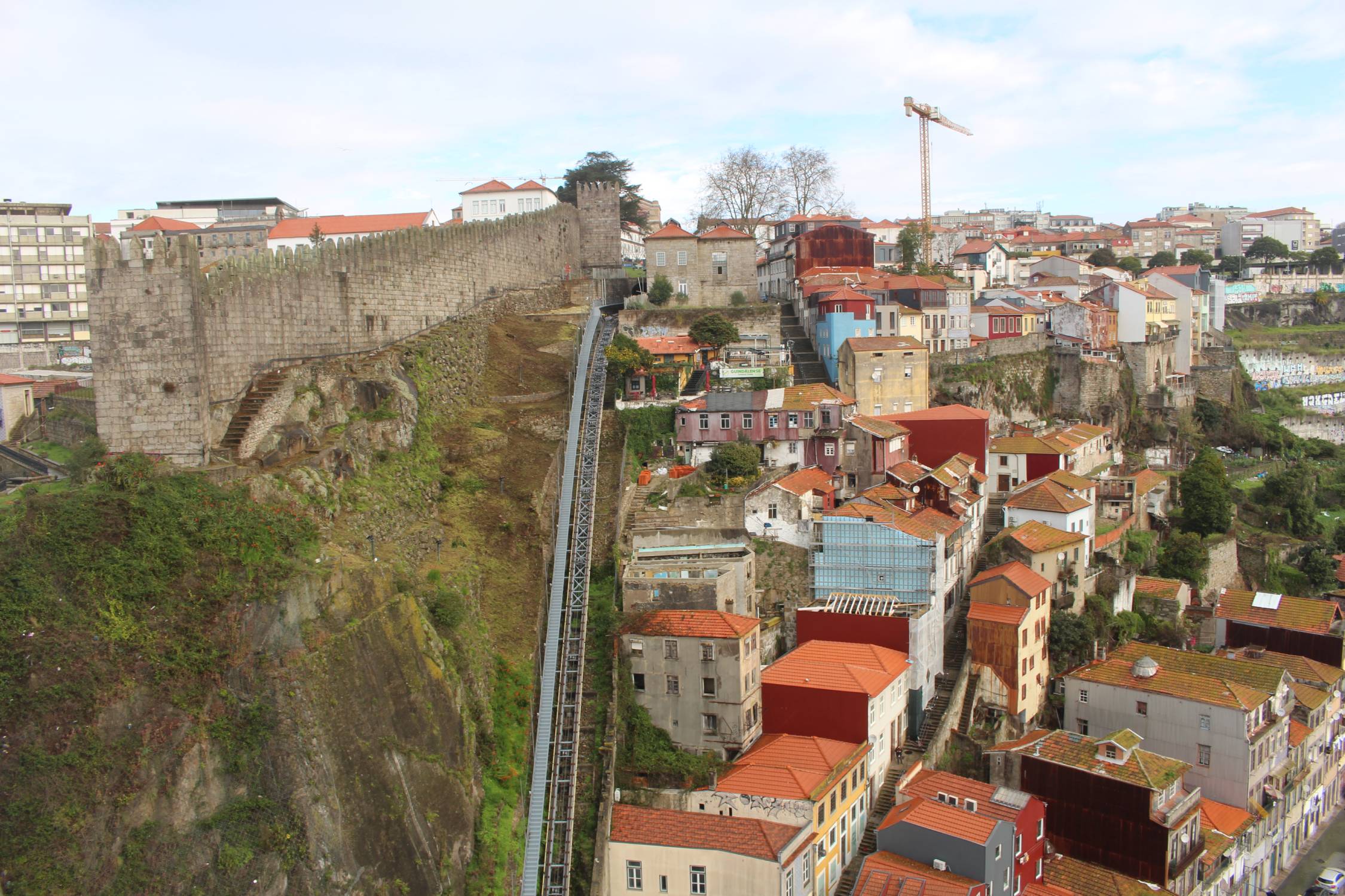 Porto, funiculaire, muraille Fernandina